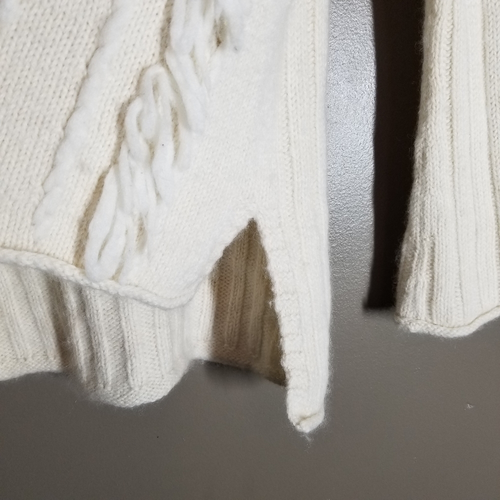 Mantari | Angelica Alpaca Fringe Cream Cozy Sweater - Picture 10 of 12